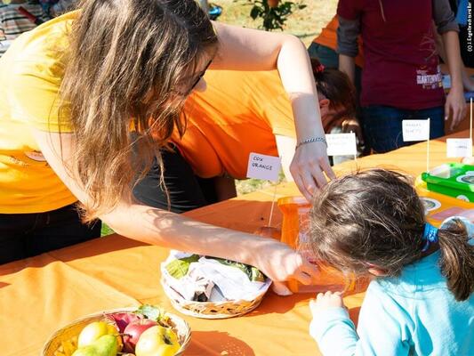Kinderprogramm beim BPWW Obstbaumtag