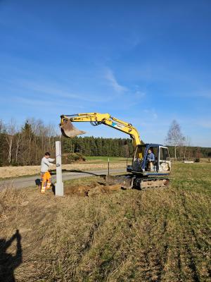 Montage der Zaunsteher