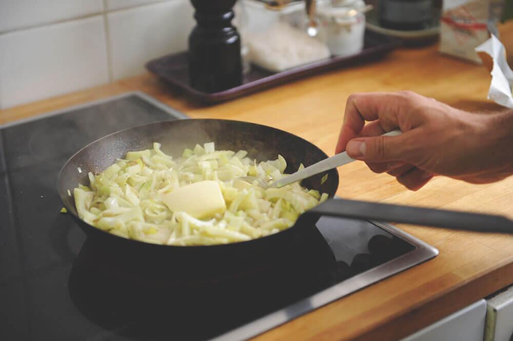 Kohlgemüse mit Butter 