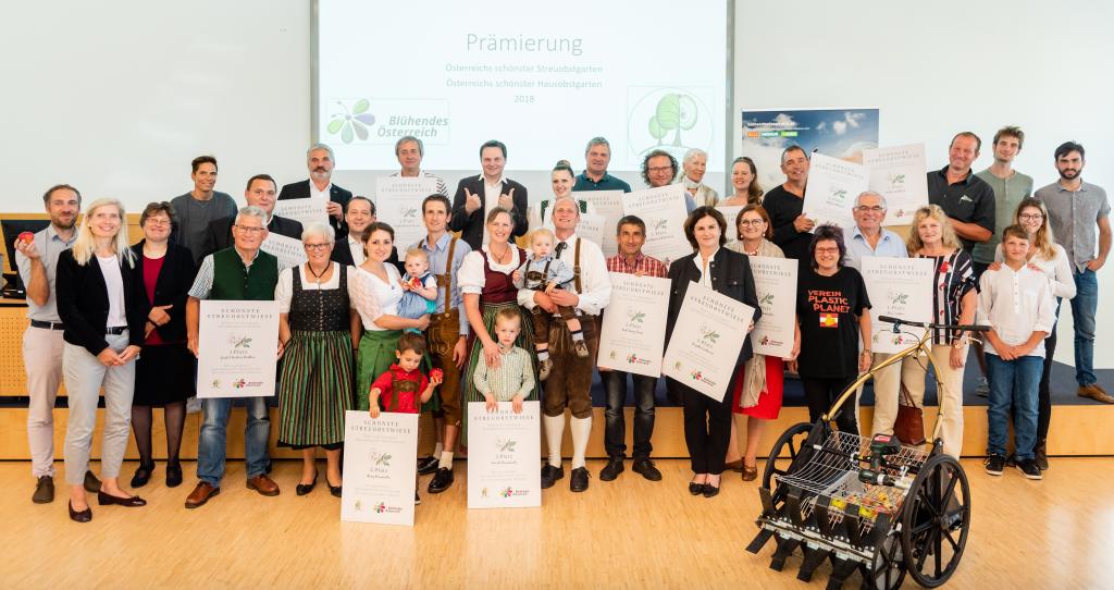 © Christian Dusek Gewinner:innen der prämierten schönsten Streuobstwiesen