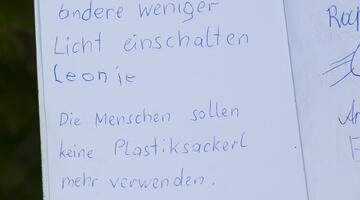 © Uwe Grinzinger Bucheintrag im Fußabdruck-Labyrinth